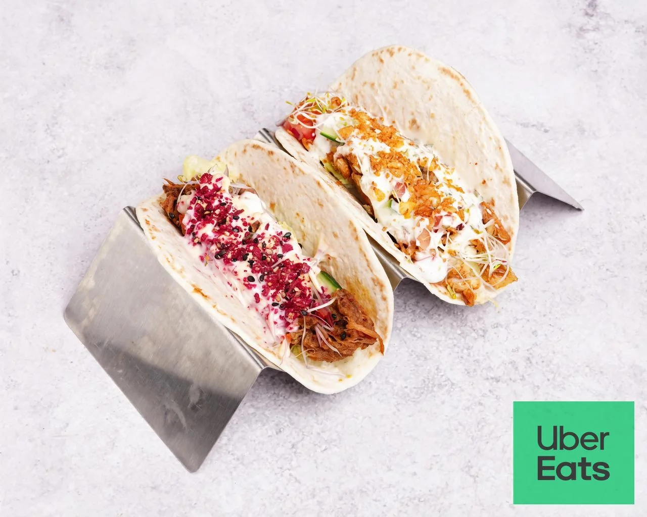 Duo tacos met verschillende toppings
